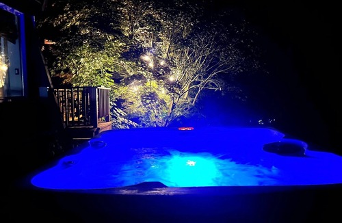 Blodgett Mills Ski Chalet | Cozy Hillside Chalet w/Hot Tub and Firepit - Greek Peak/Cortland/Ithaca