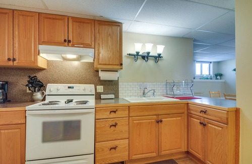 Cannonville Cottage | Cozy Historic Home w/Games, Near Bryce Canyon!