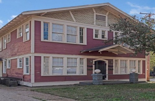 Highland Historic District Apartment | Cozy Historical 1 Bedroom Apartment