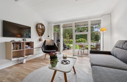 Dueodde Apartment | Cozy Holiday Apartment By Dueodde Strand