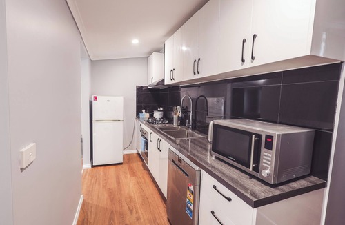 Long Gully House | Cozy Holiday Home