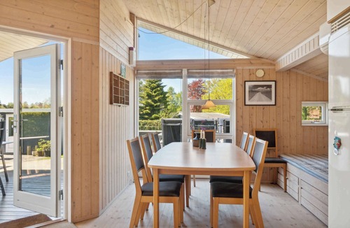 Marielyst House | Cozy holiday home close to Marielyst beach