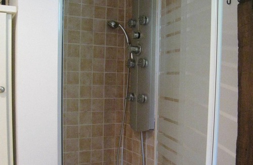 Ceauce House | Cozy Holiday Home in Ceaucé