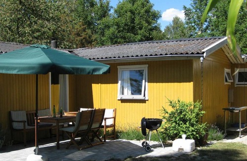 Dannemare House | Cozy Holiday Home in Dannemare near Sea
