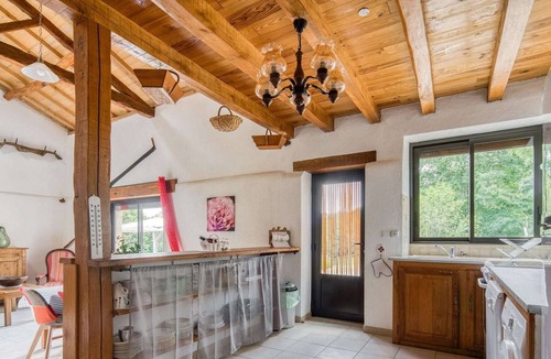 Loubejac House | Cozy Holiday Home in Loubejac near Forest