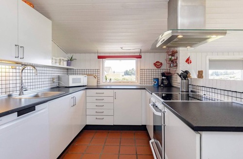 Nr. Lyngby Strand House | Cozy holiday home in Lokken, by sea