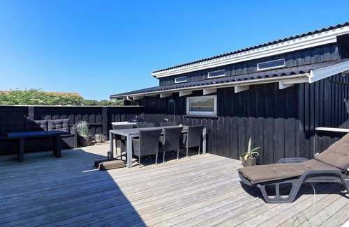 Nr. Lyngby Strand House | Cozy holiday home in Lokken, by sea