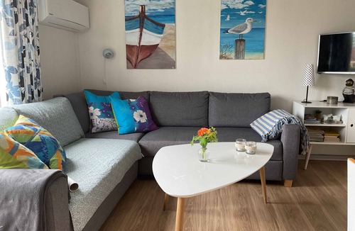 Bork Havn Apartment | Cozy holiday home with water park and spa