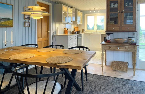 Fur House | Cozy holiday home with fjord views on Fur