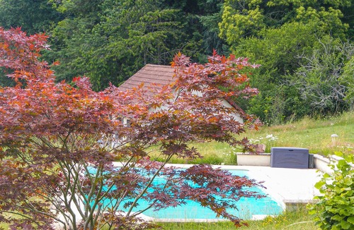 Saint-Hilaire-les-Places House | Cozy home in St-Hilaires-les-Places