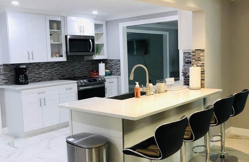Largo House | Cozy Home 4 Minutes From Indian Rocks Beach