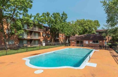 Lansing Apartment | Cozy Home Away From Home