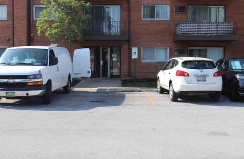 Lansing Apartment | Cozy Home Away From Home