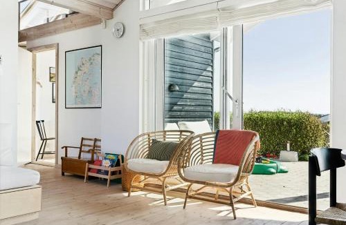 Snedsted House | Cozy Home By Limfjord With Bathing Jetty
