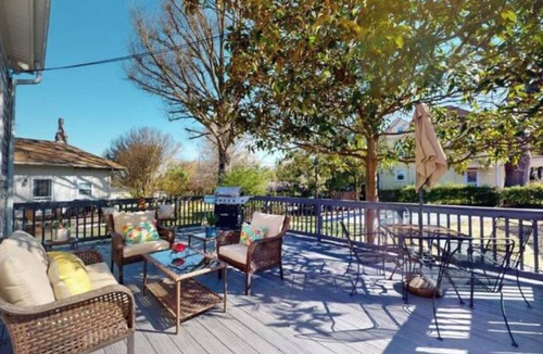 Danville House | Cozy Home Centrally Located + Great Amenities