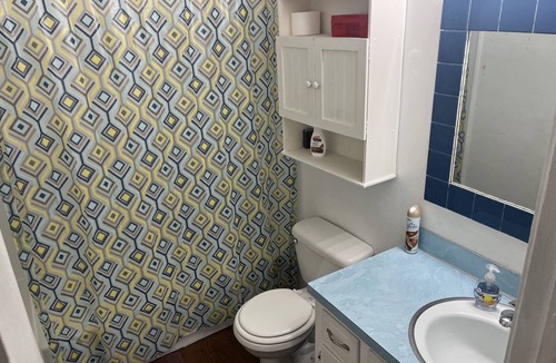 Tulsa House | Cozy home close to all Tulsa has to offer. Pet Friendly! Fenced back yard