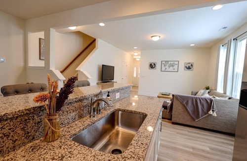 Southeast Raleigh House | *Cozy Home - Close to Downtown Raleigh*