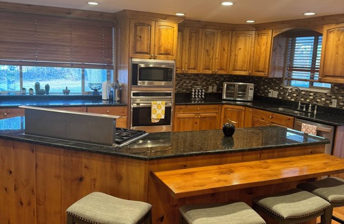 Holladay House | Cozy home for family trip.n5-bedroom house with AC in Salt Lake City