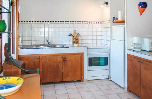 Sainte-Croix-a-Lauze House | Cozy home in Sainte Croix-à-Lauze