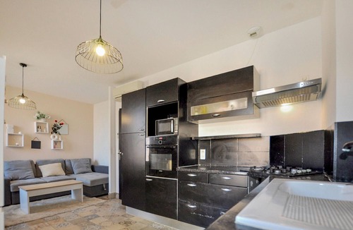 Villelongue-de-la-Salanque House | Cozy home in Villelongue de la S