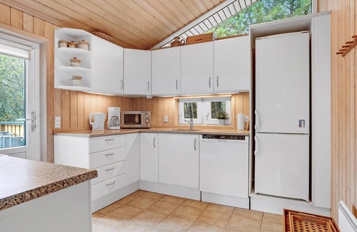 Skram House | Cozy home in ålbæk with sauna