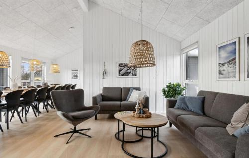 Aalbaek House | Cozy Home In Ålbæk With Sauna