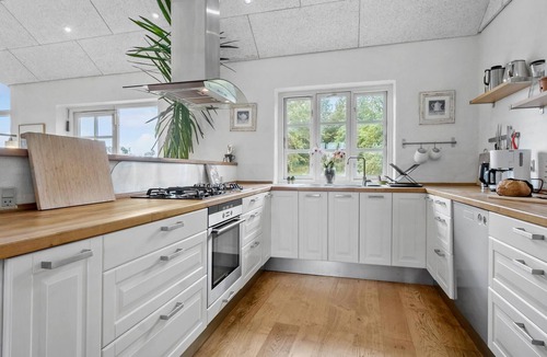 Varbjerg House | Cozy home in Aarup with WiFi