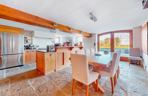 Aresches House | Cozy home in Aresches