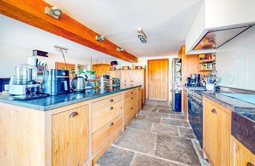Aresches House | Cozy home in Aresches