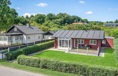 Bjert House | Cozy home in Bjert with WiFi