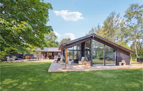 Ho House | Cozy Home In Blåvand With Kitchen
