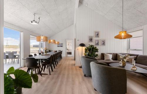 Skastrup House | Cozy Home In Bogense With Sauna