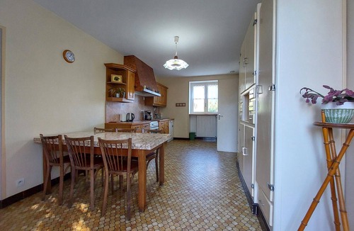 Ceaux-en-Loudun House | Cozy home in Ceaux-en-Loudun