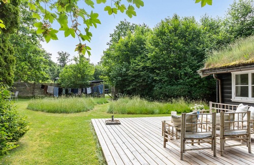 Dronningmolle House | Cozy home in Dronningmølle with WiFi