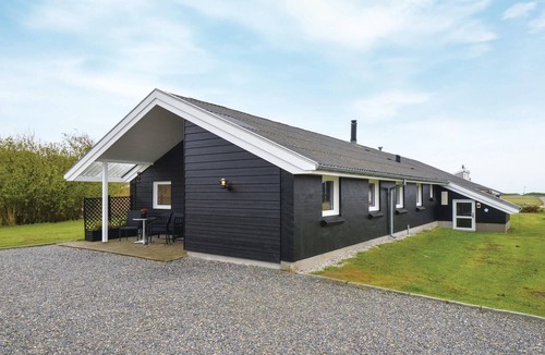 Øer Strand House | Cozy home in Ebeltoft with sauna