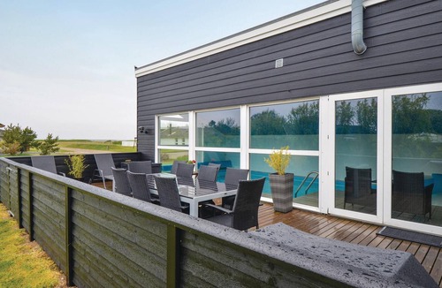Øer Strand House | Cozy home in Ebeltoft with sauna