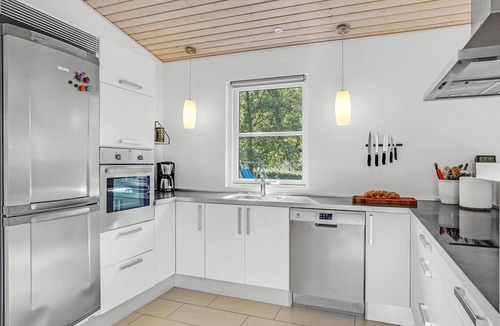 Femmøller House | Cozy home in Ebeltoft with sauna