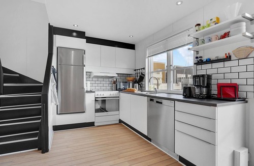 Øer Strand House | Cozy home in Ebeltoft with sauna