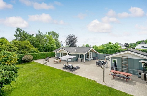 Lystrup House | Cozy home in Egå with kitchen