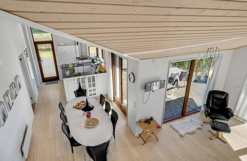 Krejbjerg House | Cozy home in Ejstrupholm with sauna