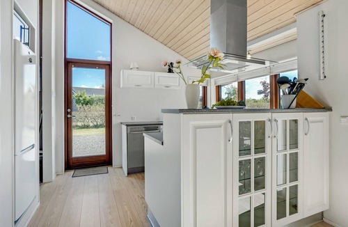 Krejbjerg House | Cozy home in Ejstrupholm with sauna