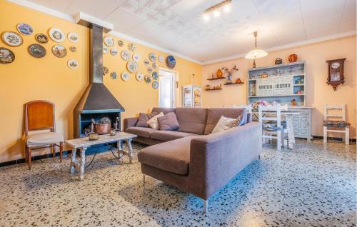 Sant Miquel de Fluvia House | Cozy Home In Sant Miquel De Fluvià
