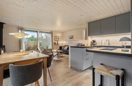 Rindby Strand House | Cozy home in Fanø with kitchen