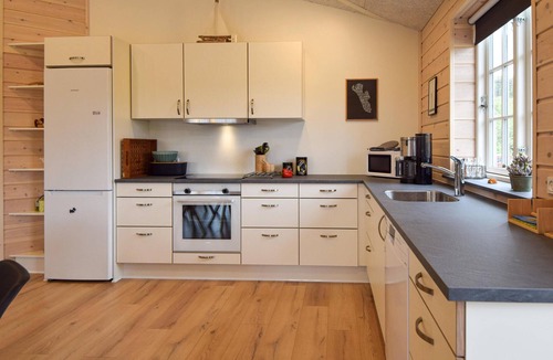 Rindby Strand House | Cozy home in Fanø with kitchen