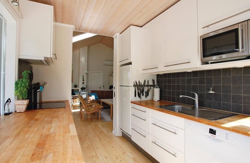 Hoeve Strand House | Cozy home in Fårevejle with sauna