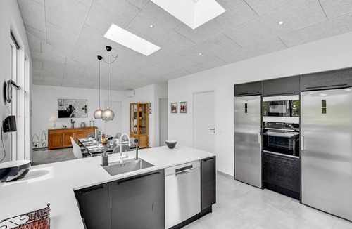 Hvalpsund House | Cozy home in Farsø with WiFi