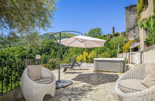 Carcheto-Brustico House | Cozy home in CARCHETO BRUSTICO with swimming pool