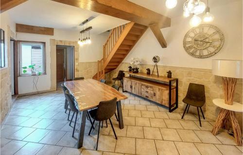 Grand-Fort-Philippe House | Cozy Home In Grand-Fort-Philippe With Wifi