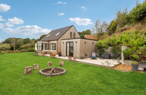 Fredericia House | Cozy home in Fredericia with WiFi