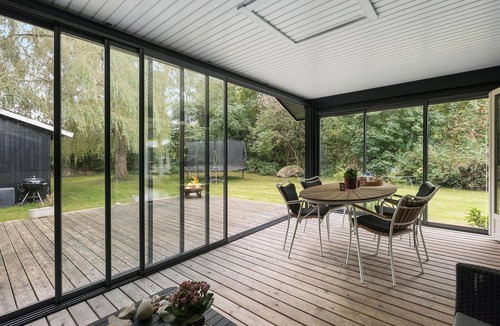 Smidstrup Strand House | Cozy home in Gilleleje with kitchen